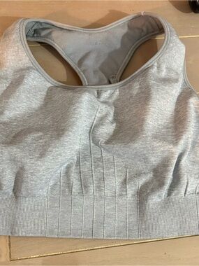 Champion Light Heather Gray Seamless Racerback Sports Bra. XL